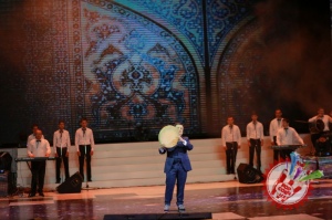 Муродбек Қиличeв етти йиллик танаффусдан сўнг яккахон концерт дастурини тақдим қилди