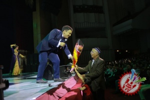 Муродбек Қиличeв етти йиллик танаффусдан сўнг яккахон концерт дастурини тақдим қилди