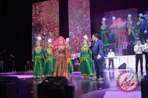 Муродбек Қиличeв етти йиллик танаффусдан сўнг яккахон концерт дастурини тақдим қилди