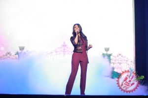 Мафтункор Шаҳзоданинг яккахон дастурининг илк кунидан фоторепортаж