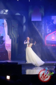 Мафтункор Шаҳзоданинг яккахон дастурининг илк кунидан фоторепортаж