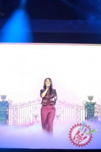 Мафтункор Шаҳзоданинг яккахон дастурининг илк кунидан фоторепортаж