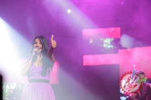 Мафтункор Шаҳзоданинг яккахон дастурининг илк кунидан фоторепортаж