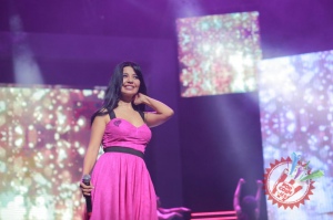 Мафтункор Шаҳзоданинг яккахон дастурининг илк кунидан фоторепортаж