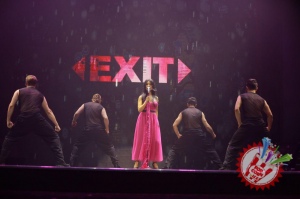 Бетакрор Шаҳзоданинг яккахон концертининг  иккинчи кунидан фоторепортаж