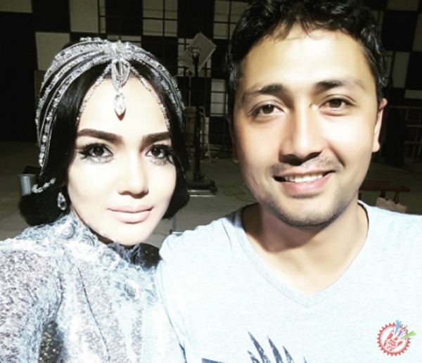 Рухшона янги видеоклип суратга олдирди