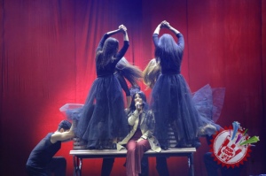 Бетакрор Шаҳзоданинг яккахон концерт дастурининг 5-кунидан фоторепортаж