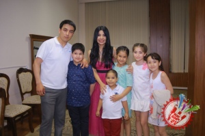 Шаҳзоданинг яккахон концерт дастурининг  олтинчи кунидан фоторепортаж