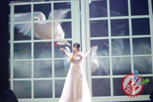 Шаҳзоданинг яккахон концерт дастурининг  олтинчи кунидан фоторепортаж