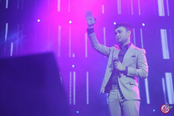 Шоҳруҳхондан “Жоним дадам”