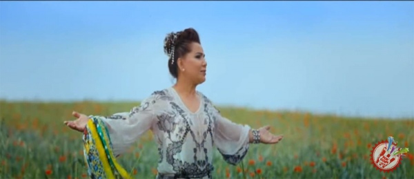 Юлдуз Усмонова “Қизғалдоғим” клипини премьера қилди