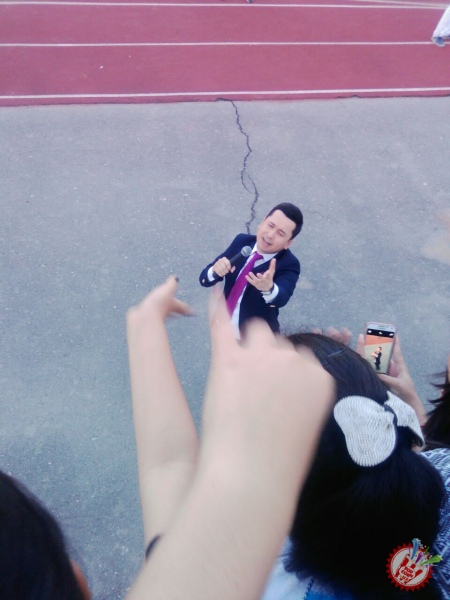 Бунёдбек Саидов Нукусда концерт дастурини аъло даражада якунлади