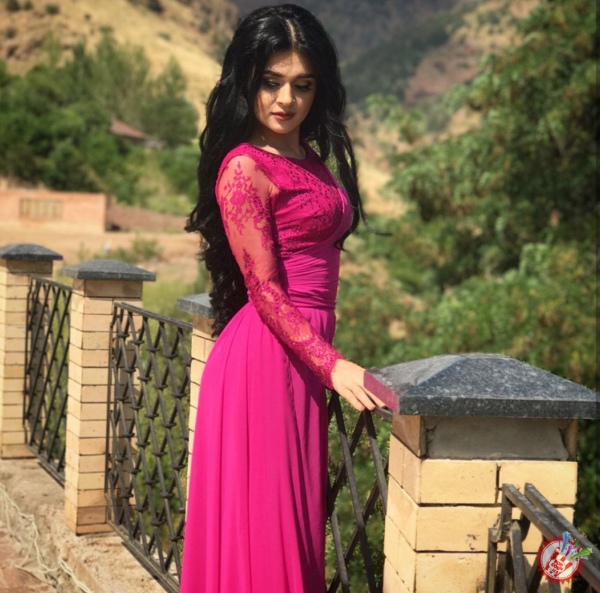 Фарҳод ва Ширин янги қўшиғига видеоклип суратга олдирди