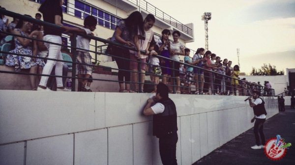 Сарвар ва Комил Нукусда яккахон концерт дастури билан меҳмон бўлишди