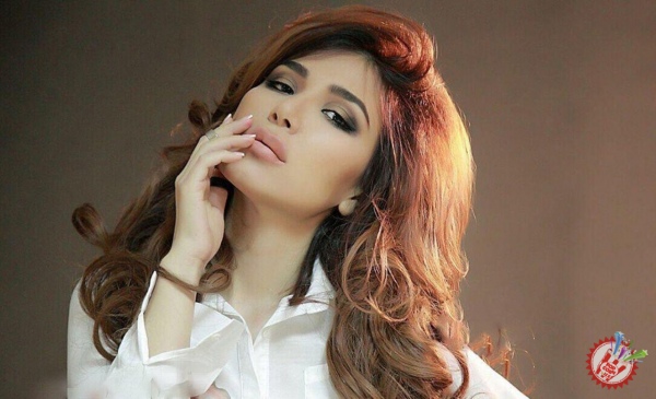 Манзура Санк-Петербургда концерт дастурини тақдим этади