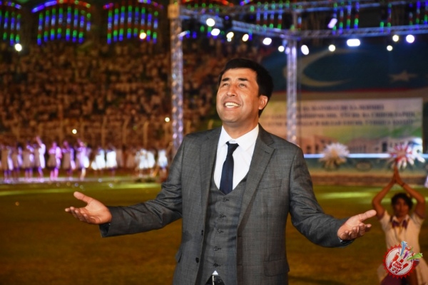 “Буюк халқимизга издош, биз ёшлар!”