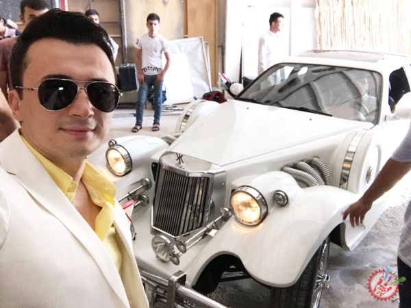 Тез кунда Улуғбек Раҳматуллаевдан янги видеоклип - \"Зинкака - зинкак\"