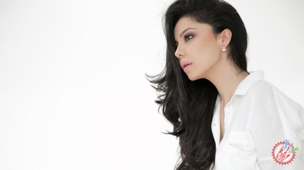 Мафтункор Шаҳзодадан ёзнинг жазирама кунида қайноқ премьера