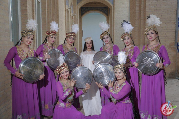 Ҳулкар Абдуллаева янги видеоклип суратга олдирди