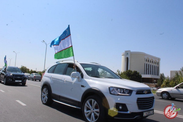 “Буюк келажагимизни мард ва олижаноб халқимиз билан бирга қурамиз!” тарғибот тадбирлари Хоразмда бошланди.