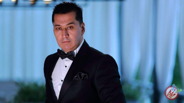 Ҳўжа гуруҳининг \"Севги\"  қўшиғига баҳо беринг