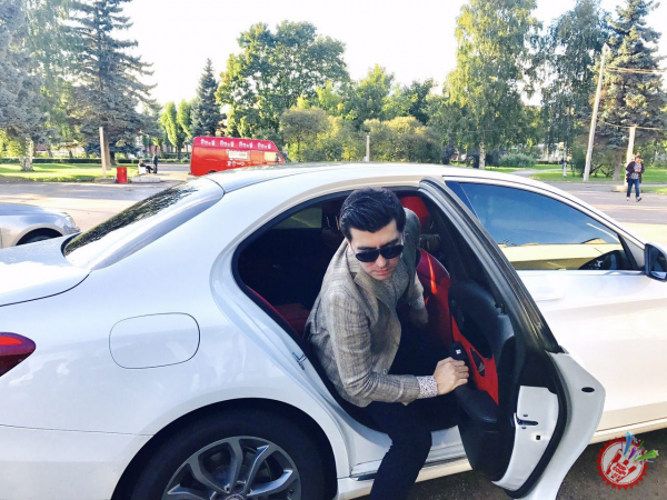 Сардор Мамадалиев Россиянинг бир нечта шахaрлaрида яккахон концерт дастурини тақдим қилди