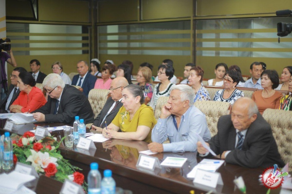 “Миллий рақс санъатининг ривожланиш тарихи, долзарб муаммолари ва замонавий концециялалари” мавзусидаги илмий-амалий конференция бўлиб ўтди