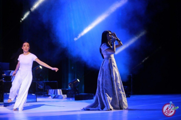 "Мавсум хитлари" тақдимот маросимидан фоторепортаж