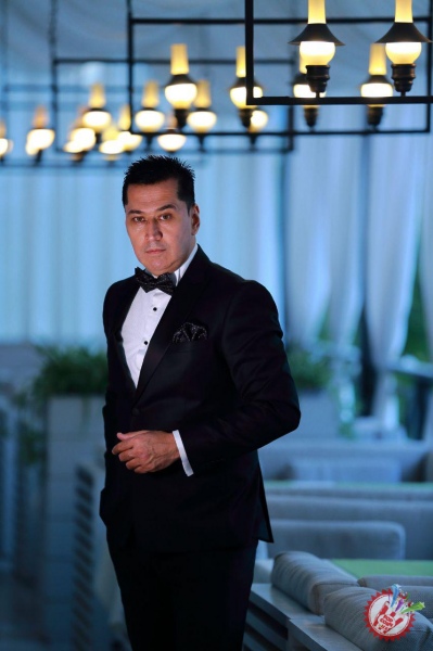 Иззат Ибрагимовдан янги фотосессия