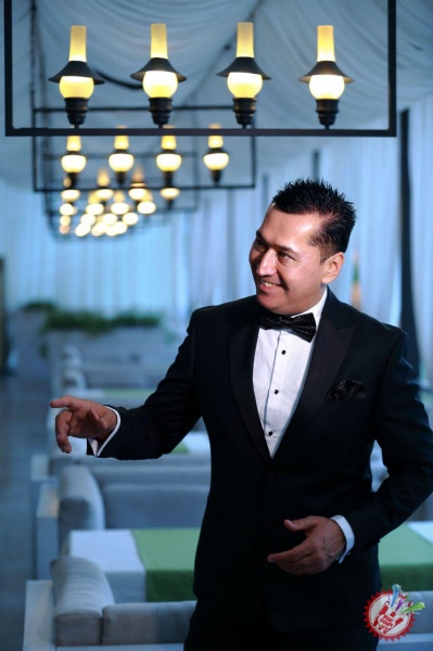 Иззат Ибрагимовдан янги фотосессия