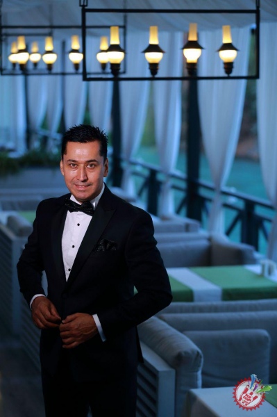 Иззат Ибрагимовдан янги фотосессия