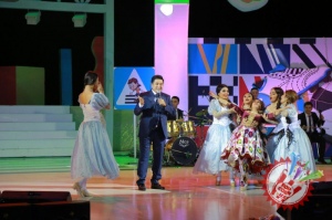 Аваз Охуннинг концерт дастурига старт берилди