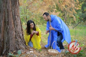 Сарвар ва Комил "Бахтли бўл" таронаси учун видеоклип суратга олдирди