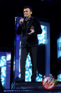 Улуғбек Раҳматуллаевнинг "Соғинч фасли"га старт берилди