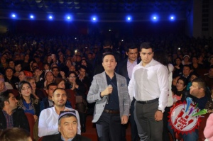 Баҳром Назаровнинг яккахон концерт дастуридан фоторепортаж