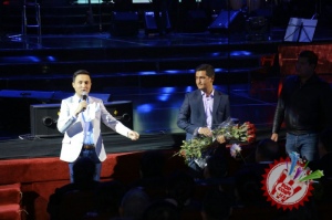 Баҳром Назаровнинг яккахон концерт дастуридан фоторепортаж