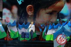 Баҳром Назаровнинг яккахон концерт дастуридан фоторепортаж