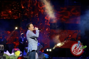 Баҳром Назаровнинг яккахон концерт дастуридан фоторепортаж