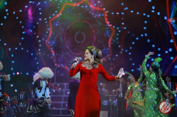 Хонанда Ҳадича илк яккахон концертини ўтказди