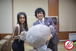 Муниса Ризаеванинг 3 кунлик концертига старт берилди