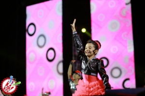 Божалар гуруҳининг концерт дастуридан фоторепортаж