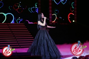 Тарона шоу янги йил галаконцерти бўлиб ўтди