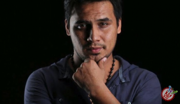 Шуҳрат Умарнинг \"Попури\"сига баҳо беринг