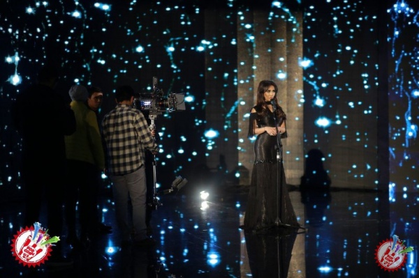 Муниса Ризаева \"Ёмғир\" таронаси учун видеоклип суратга олдирди