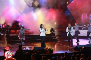 Шоҳруҳхоннинг "Ёнингдаман" номли яккахон концерт дастури бўлиб ўтмоқда