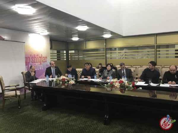 “Ўзбекконцерт” давлат муассасаси ҳузурида қўшиқлар ва уларга ишланган видеоклиплар савиясини баҳолаш бадиий кенгашининг йиғилиши бўлиб ўтди