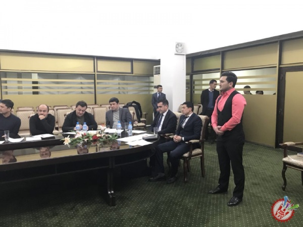 “Ўзбекконцерт” давлат муассасаси ҳузурида қўшиқлар ва уларга ишланган видеоклиплар савиясини баҳолаш бадиий кенгашининг йиғилиши бўлиб ўтди