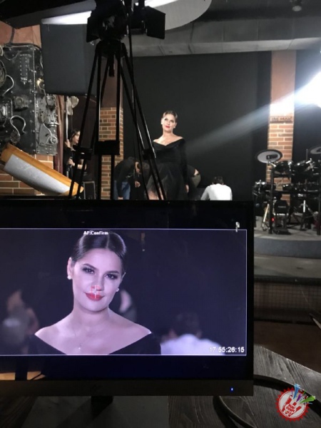 Ҳулкар Абдуллаевадан тез кунда янги видеоклип