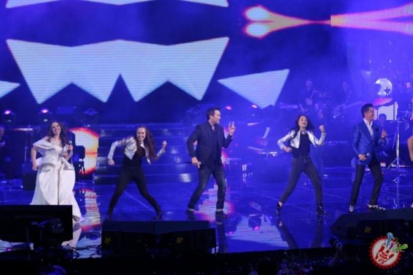 Шарқ гуруҳининг "Икки юрак" номли концерт дастуридан