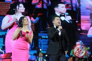 Бунёдбек Саидовнинг концерт дастуридан фоторепортаж